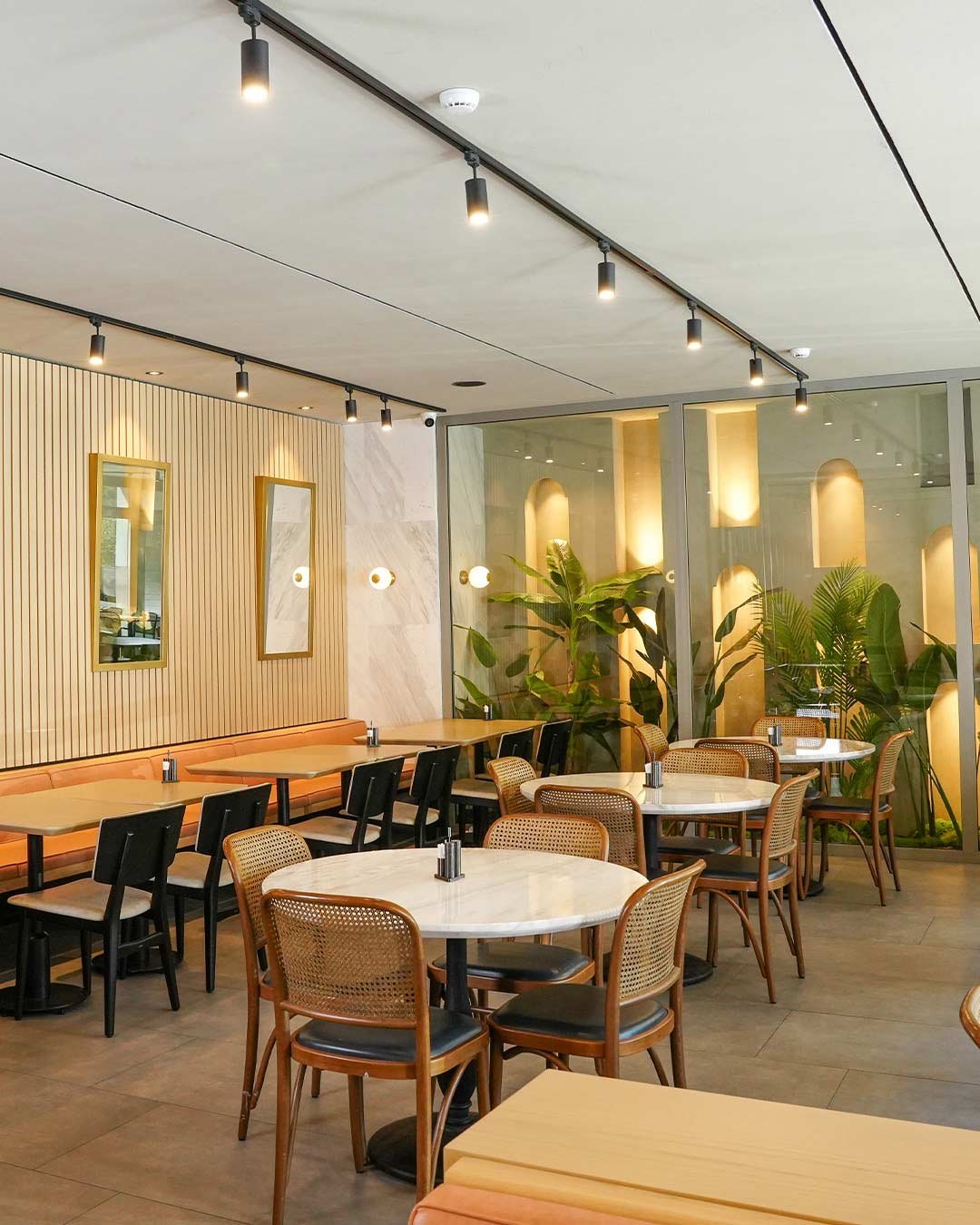 Foodking - Fast Food Restaurant WordPress Theme